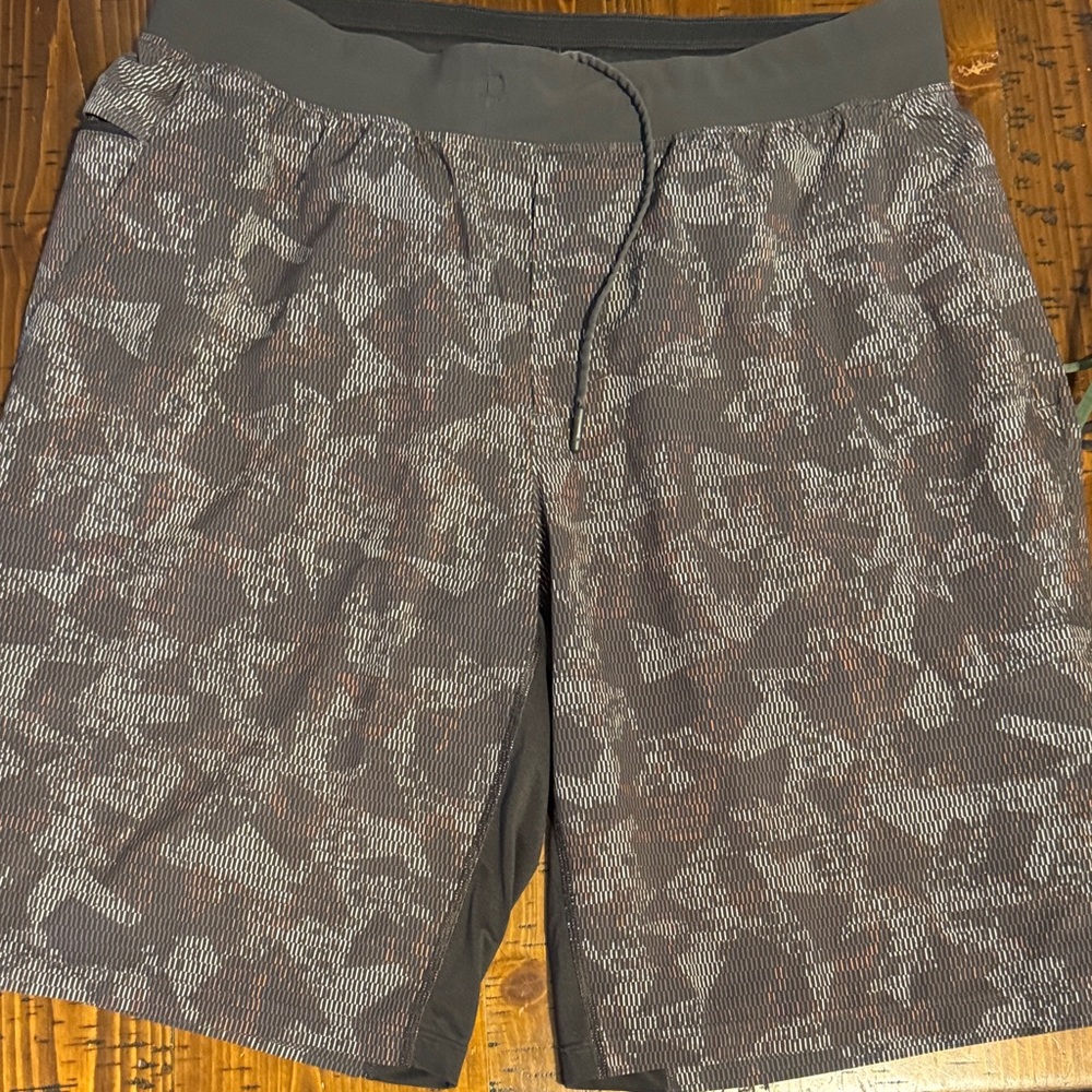 lululemon athletica Black and Gray T.H.E short  the short 11 inch inseam